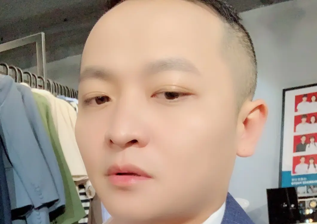 网红八卦辛巴,_二子爷揭秘辛巴直播带货套路_ks平台二子爷分析辛巴发家史