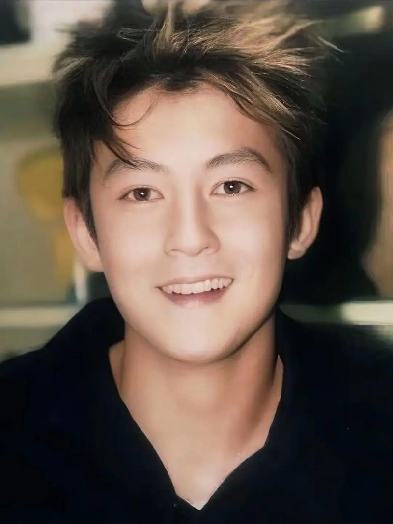 陈冠希像赵本山 网友调侃本山冠希联名 陈冠希回应像赵本山_陈冠希退出娱乐圈原文